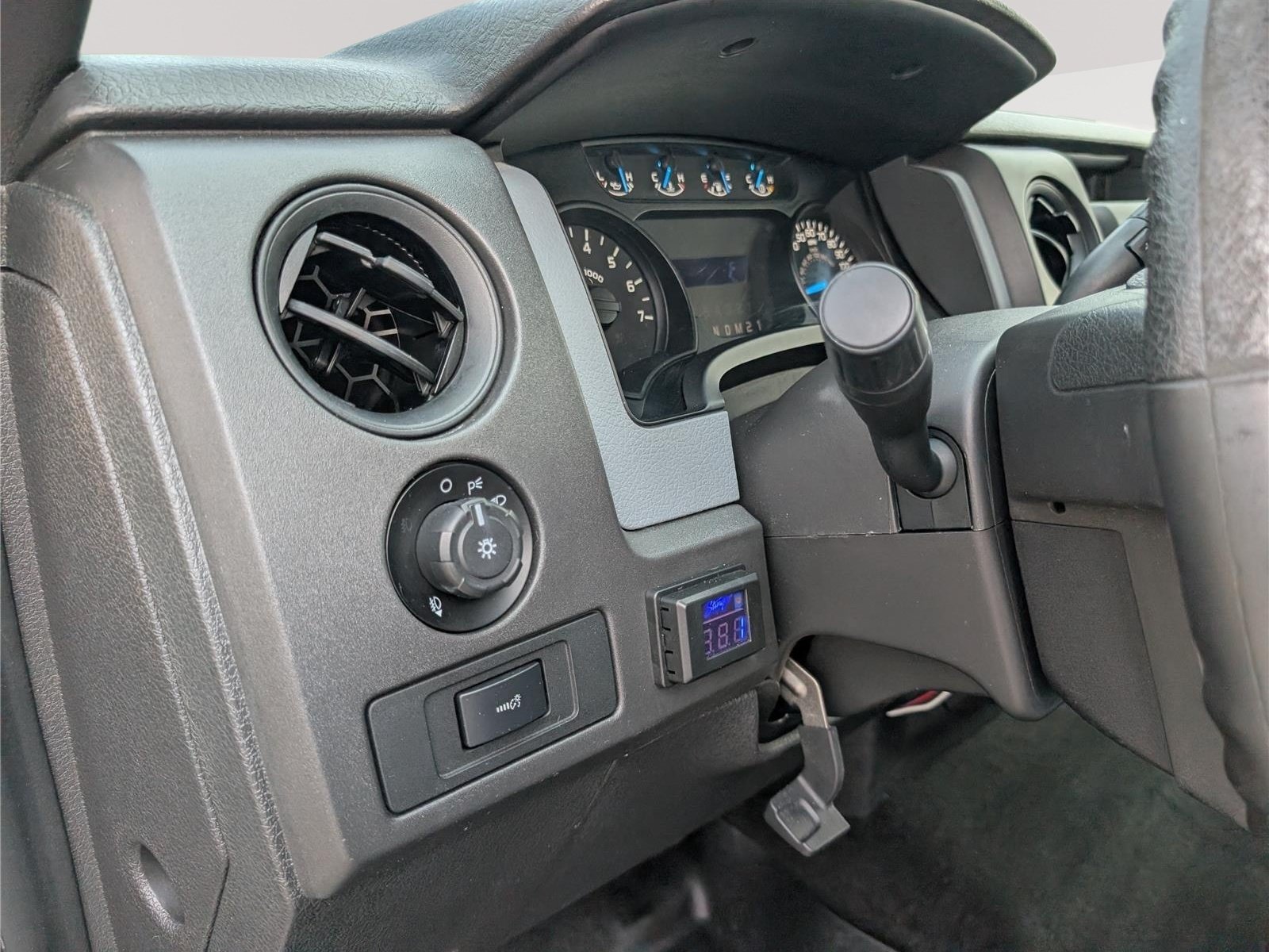 Used 2013 Ford F150 STX w/ Mid Equipment Group RWD image 17