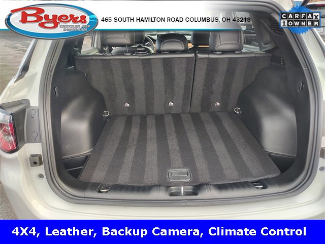 Used 2025 Jeep Compass Limited image 33