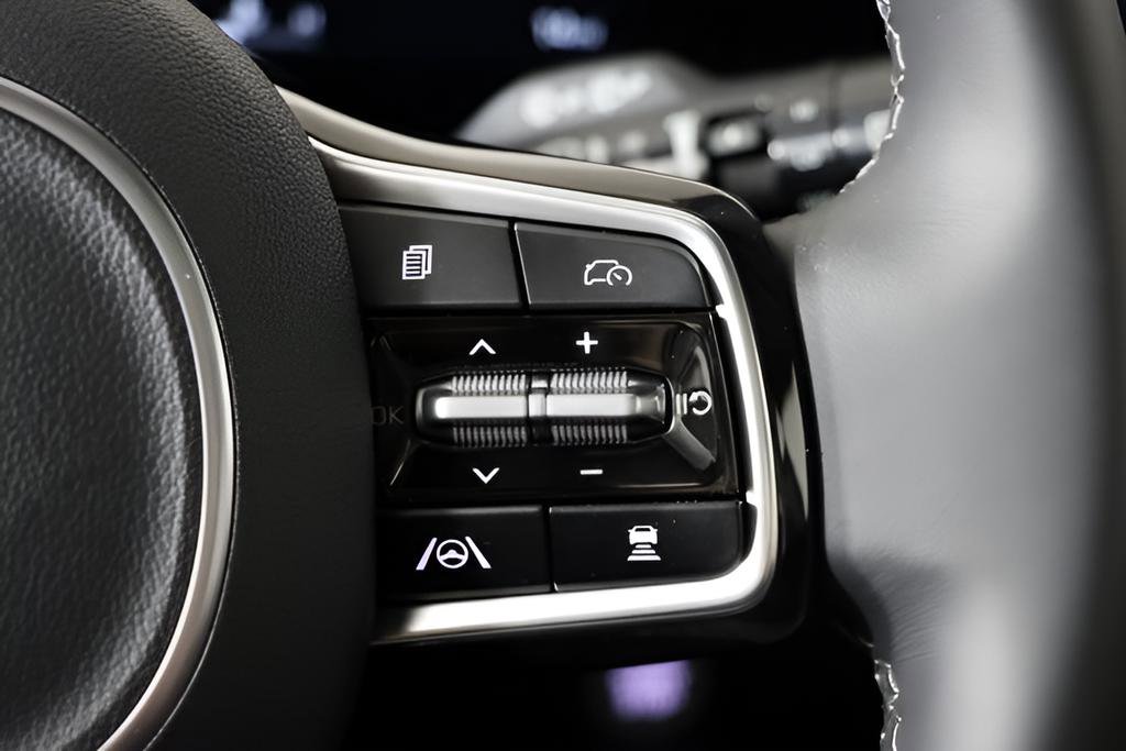 New 2025 Kia Sorento SX image 27