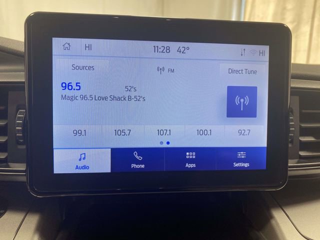 Used 2022 Ford Explorer XLT image 14