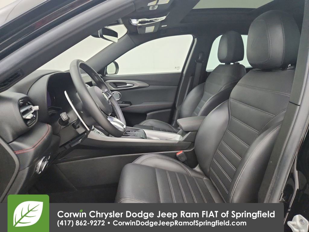 Used 2024 Dodge Hornet R/T Plus w/ Tech Pack Plus w/o Parking image 19