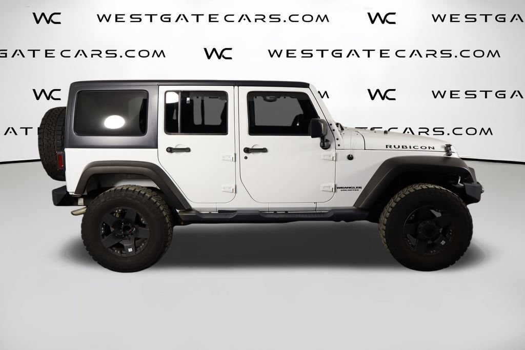 Used 2017 Jeep Wrangler Unlimited Rubicon w/ Connectivity Group AWD/4WD image 37