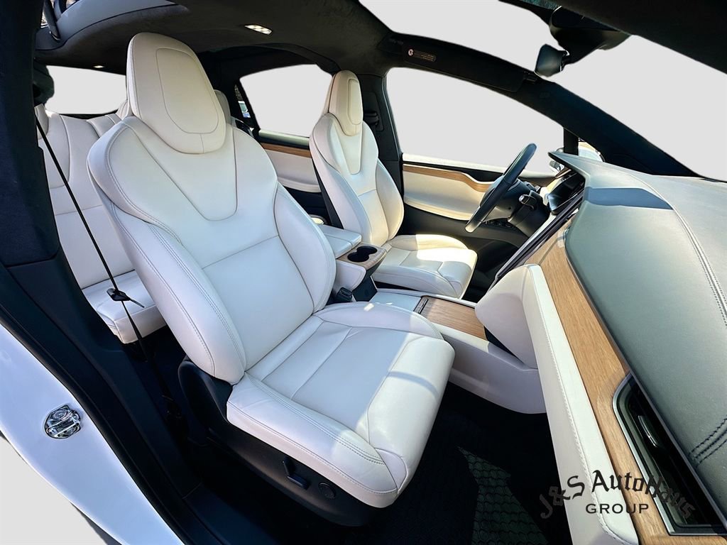 Used 2019 Tesla Model X Long Range image 34