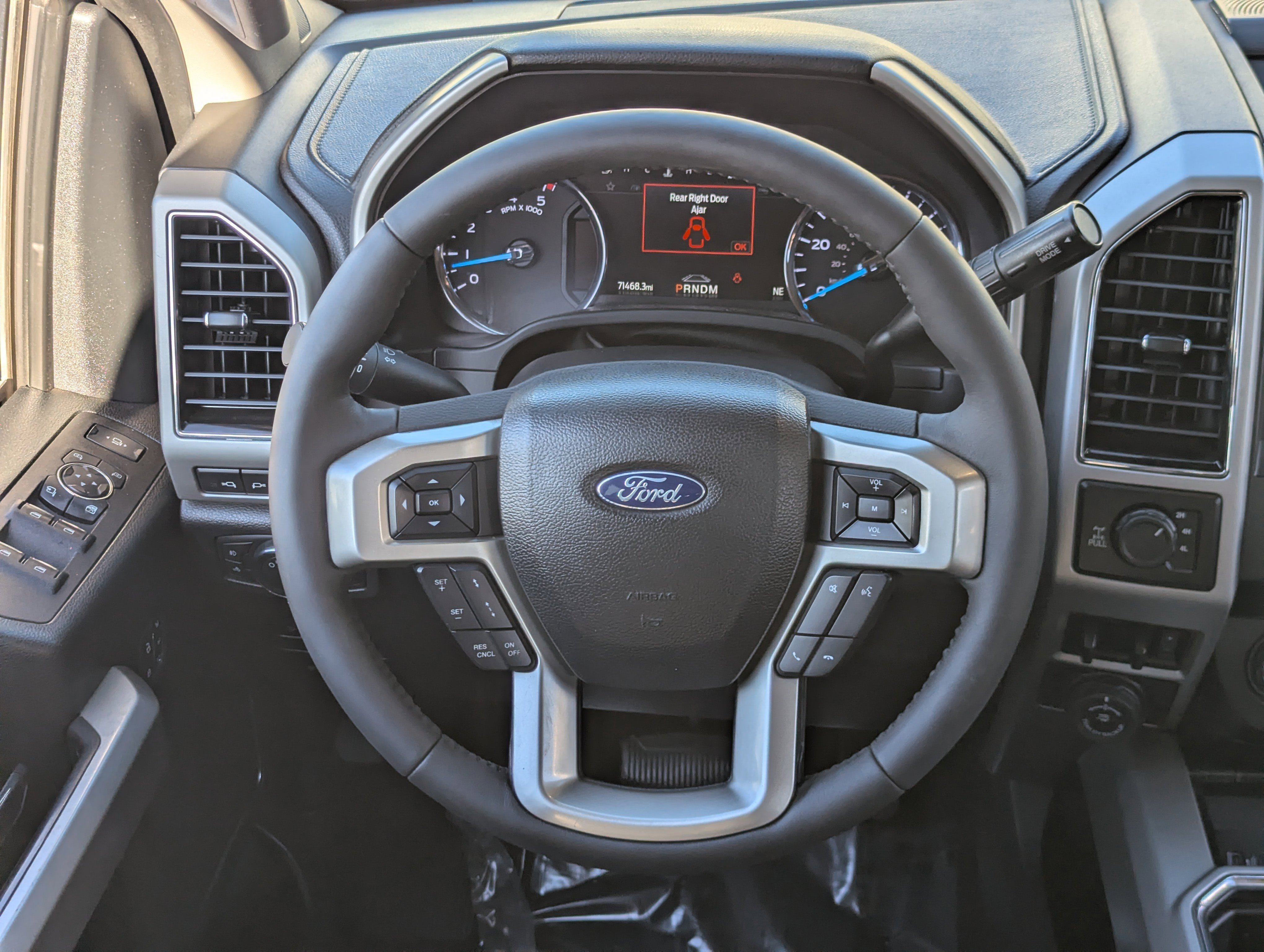 Used 2021 Ford F250 Lariat image 16