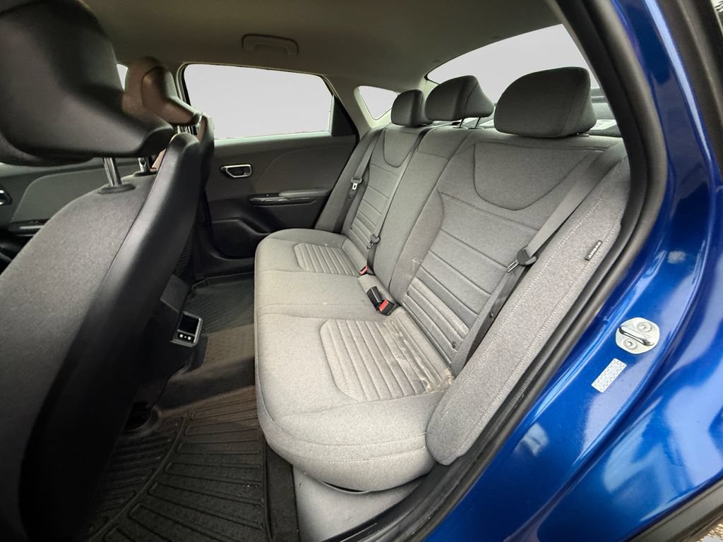 Used 2025 Kia K4 EX FWD image 36