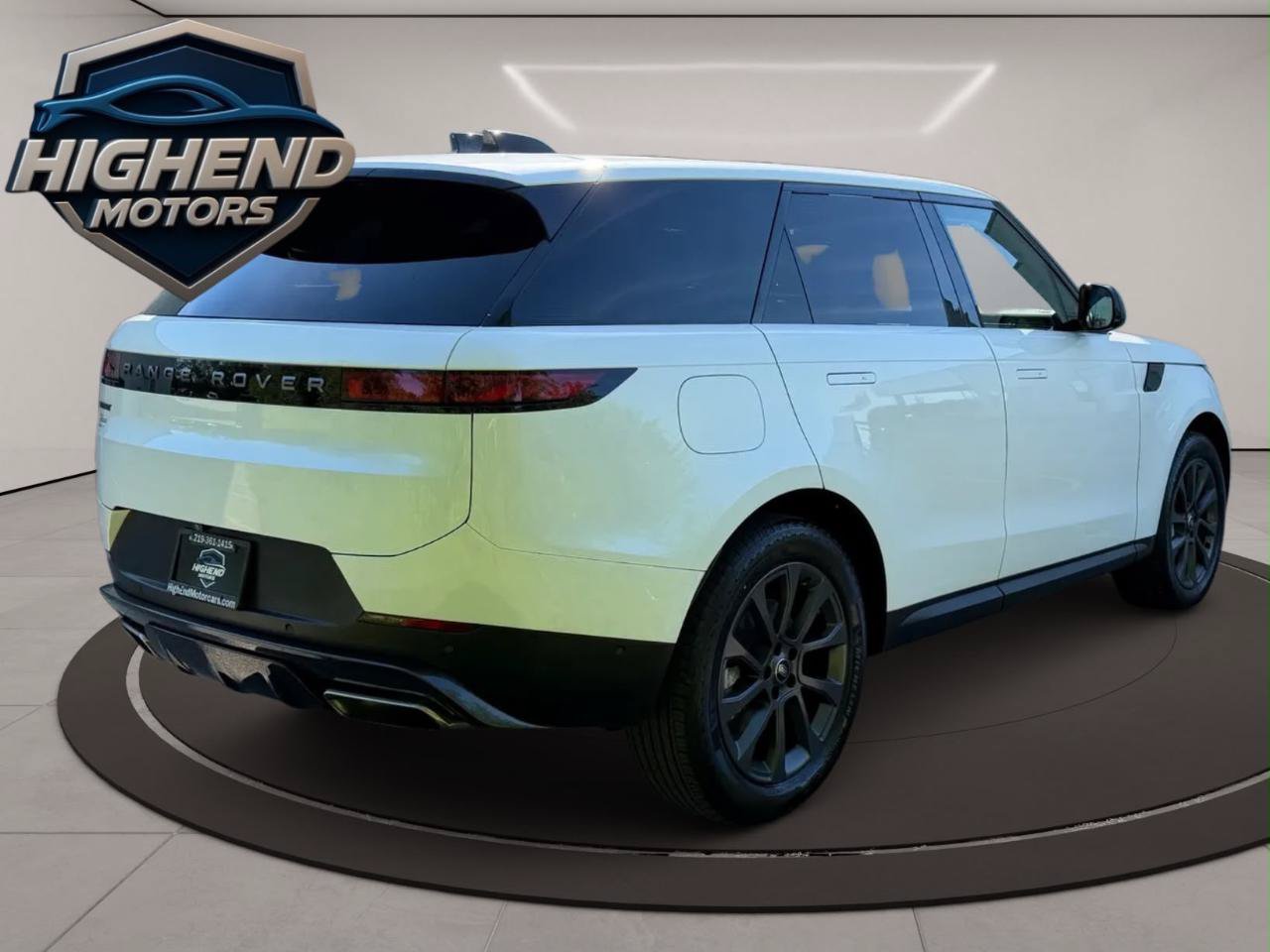 Used 2024 Land Rover Range Rover Sport SE AWD/4WD image 6