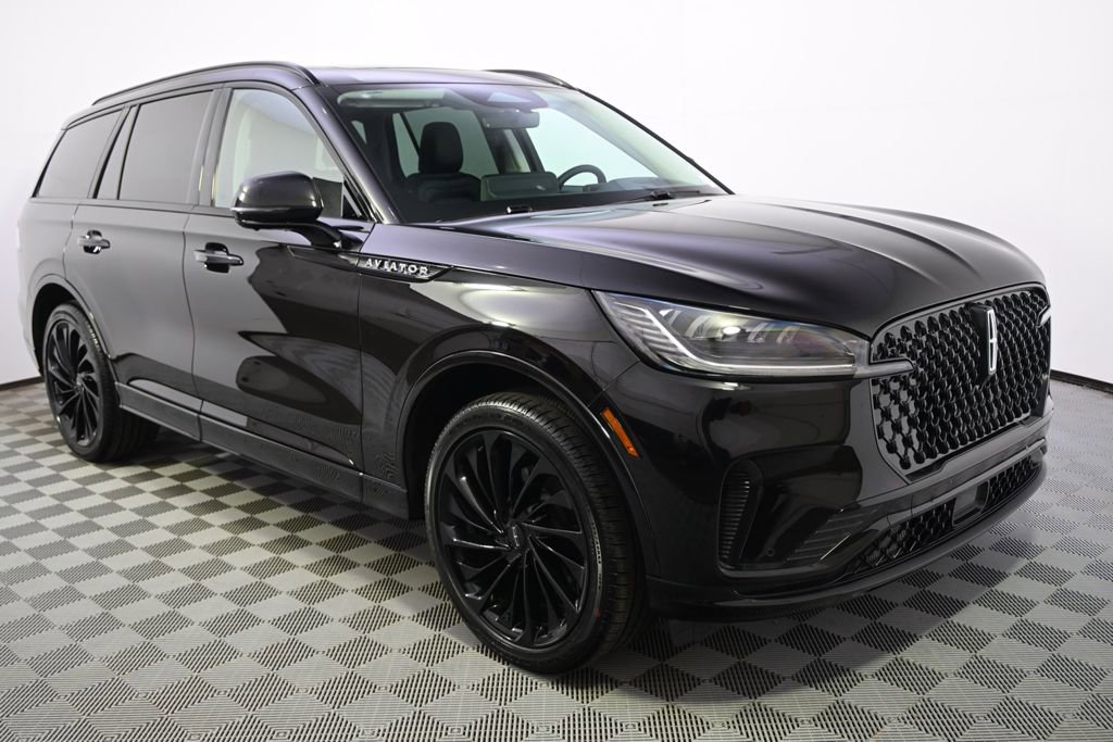 New 2026 Lincoln Aviator Reserve w/ Jet Appearance Package image 8