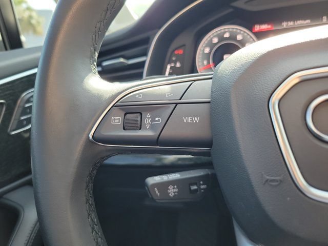 Used 2023 Audi Q7 3.0T Premium Plus w/ Premium Plus Package AWD/4WD image 22