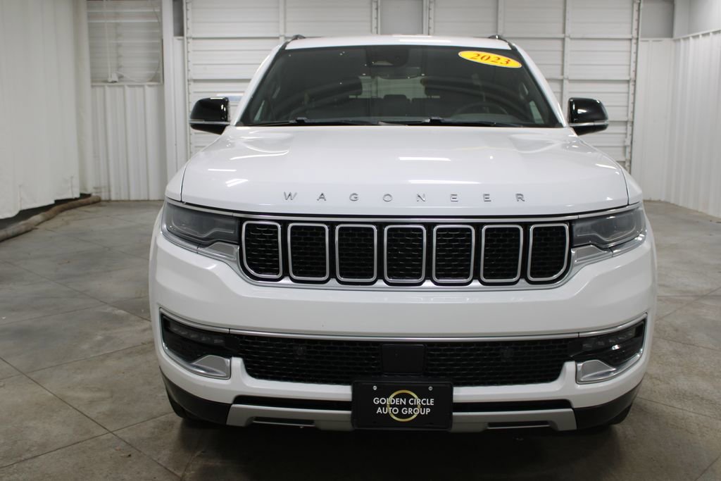 Used 2023 Jeep Wagoneer Series II image 3