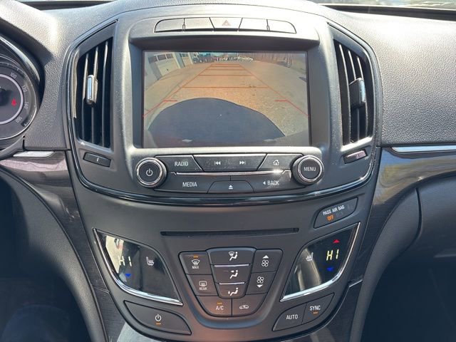 Used 2016 Buick Regal AWD image 17