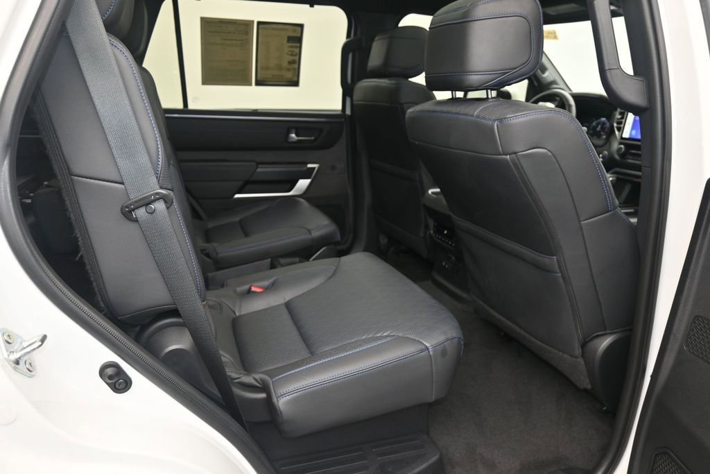 Used 2023 Toyota Sequoia Platinum AWD/4WD image 10
