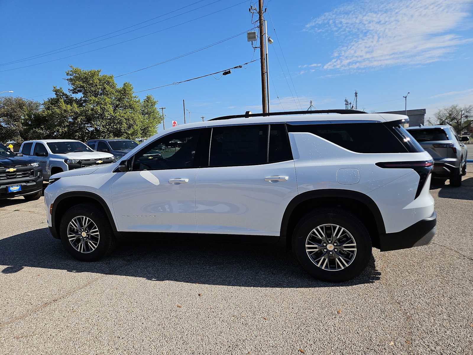 New 2026 Chevrolet Traverse LT w/ Driver Confidence Package image 5