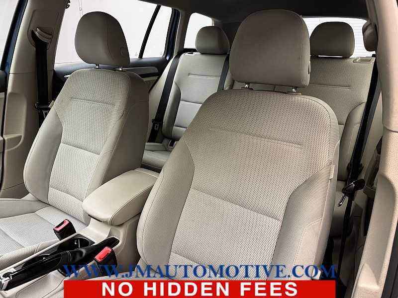 Used 2017 Volkswagen Golf S AWD/4WD image 13