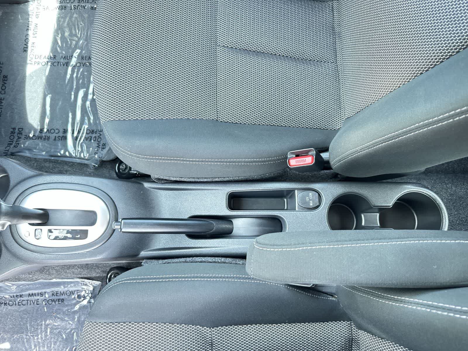 Used 2017 Nissan Versa FWD image 20