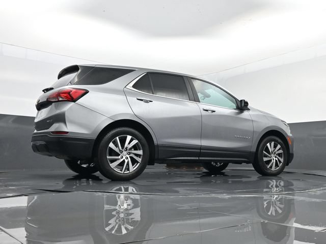 Used 2023 Chevrolet Equinox LT AWD/4WD image 25