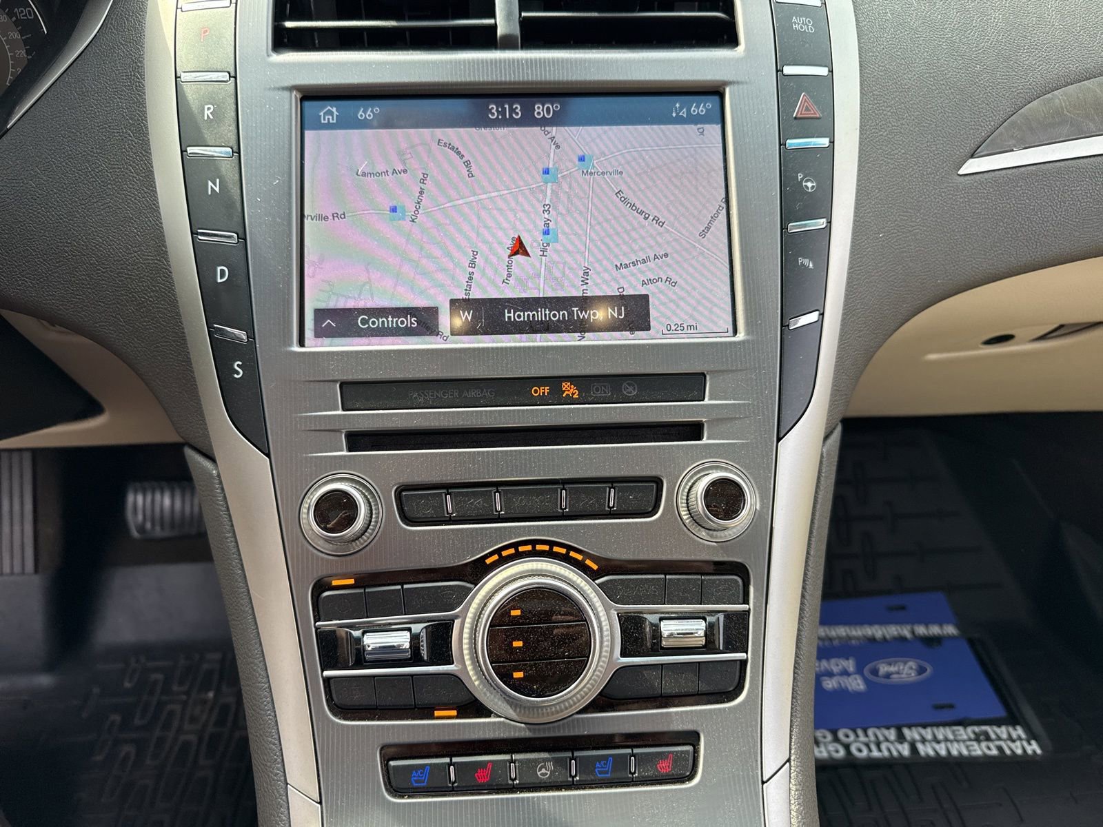 Used 2020 Lincoln MKZ Reserve w/ Elements Package image 9