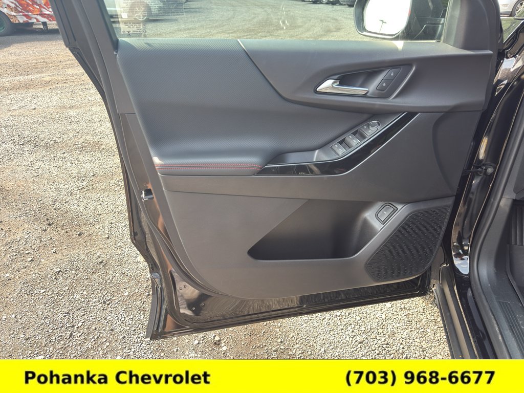 New 2027 Chevrolet Equinox RS w/ LPO, Floor Liner Package AWD/4WD image 20
