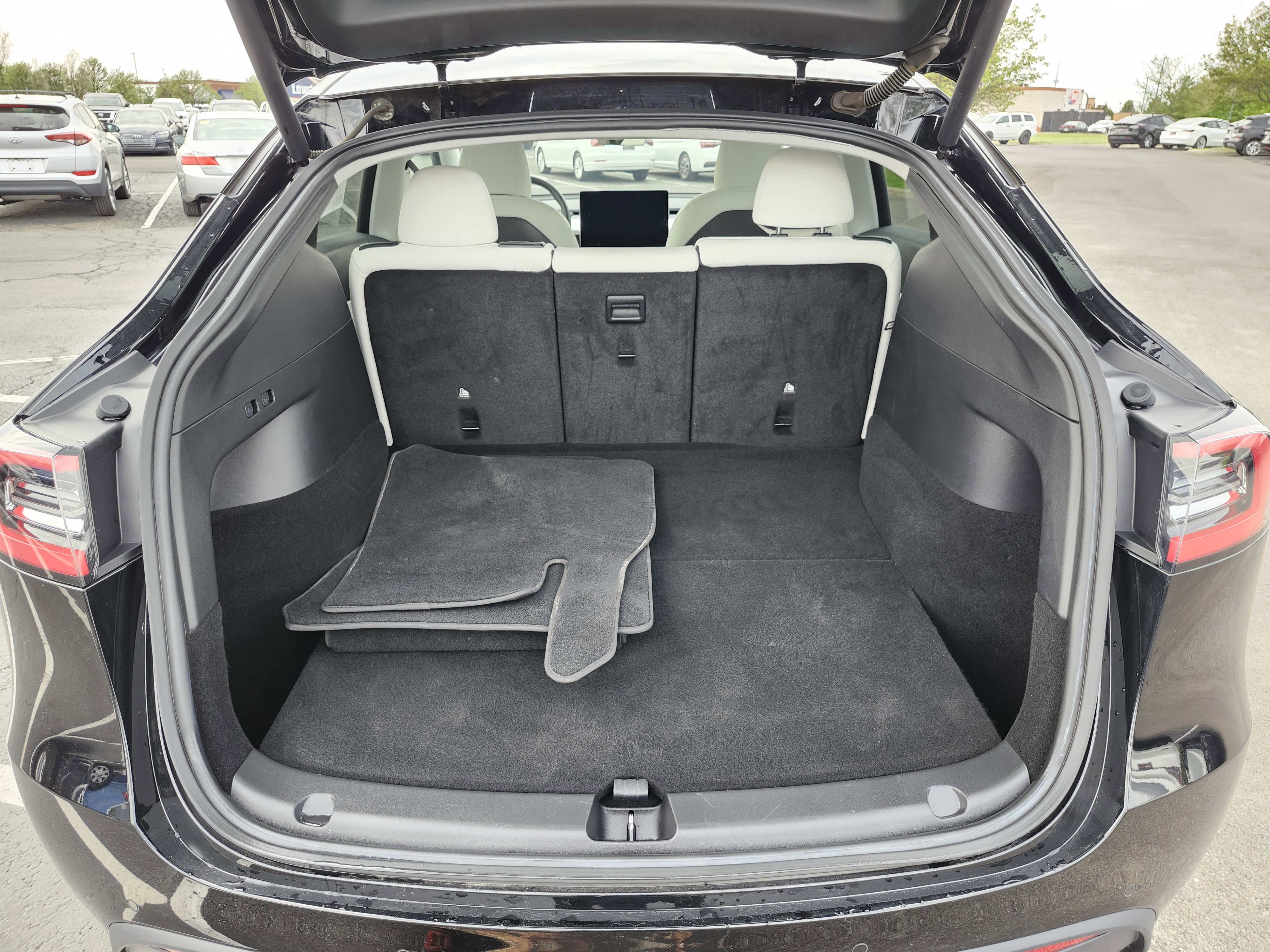 Used 2021 Tesla Model Y 2WD image 22