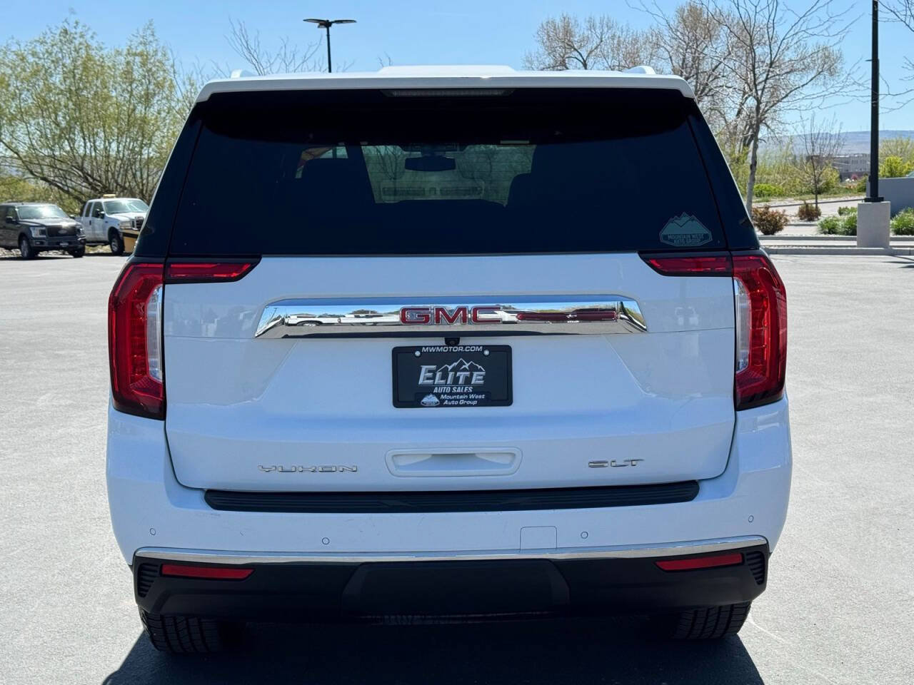 Used 2021 GMC Yukon SLT AWD/4WD image 7