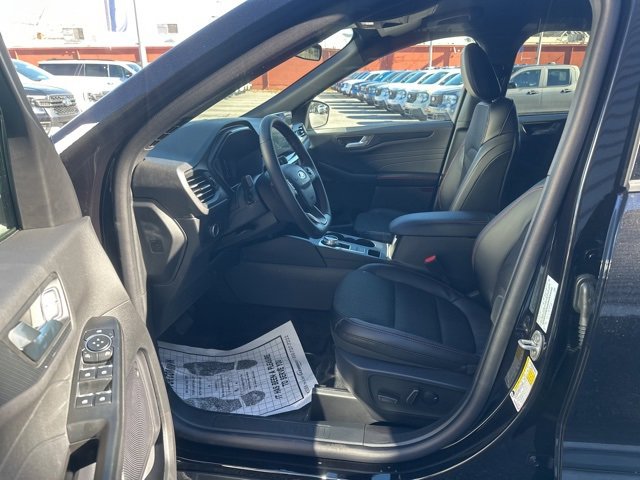 New 2026 Ford Escape ST-Line w/ Tech Pack #1 image 16