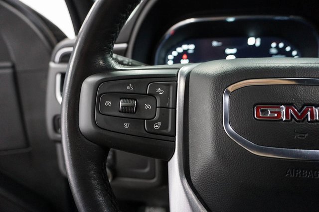 Used 2022 GMC Yukon SLT w/ SLT Premium Package image 29
