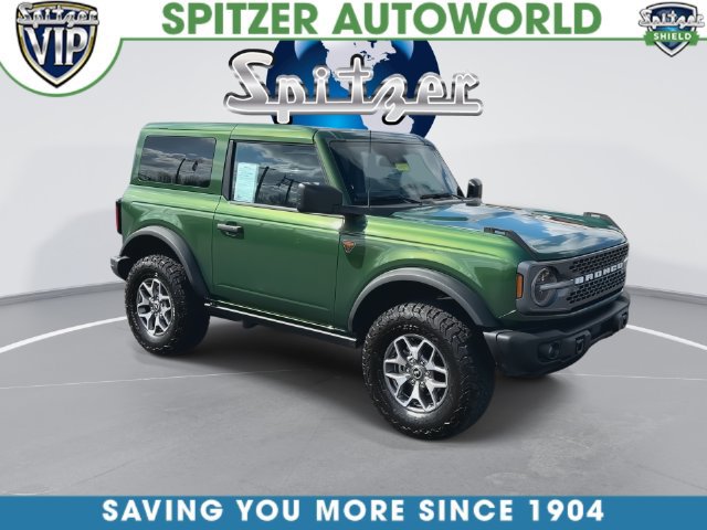 Used 2025 Ford Bronco Badlands AWD/4WD image 3