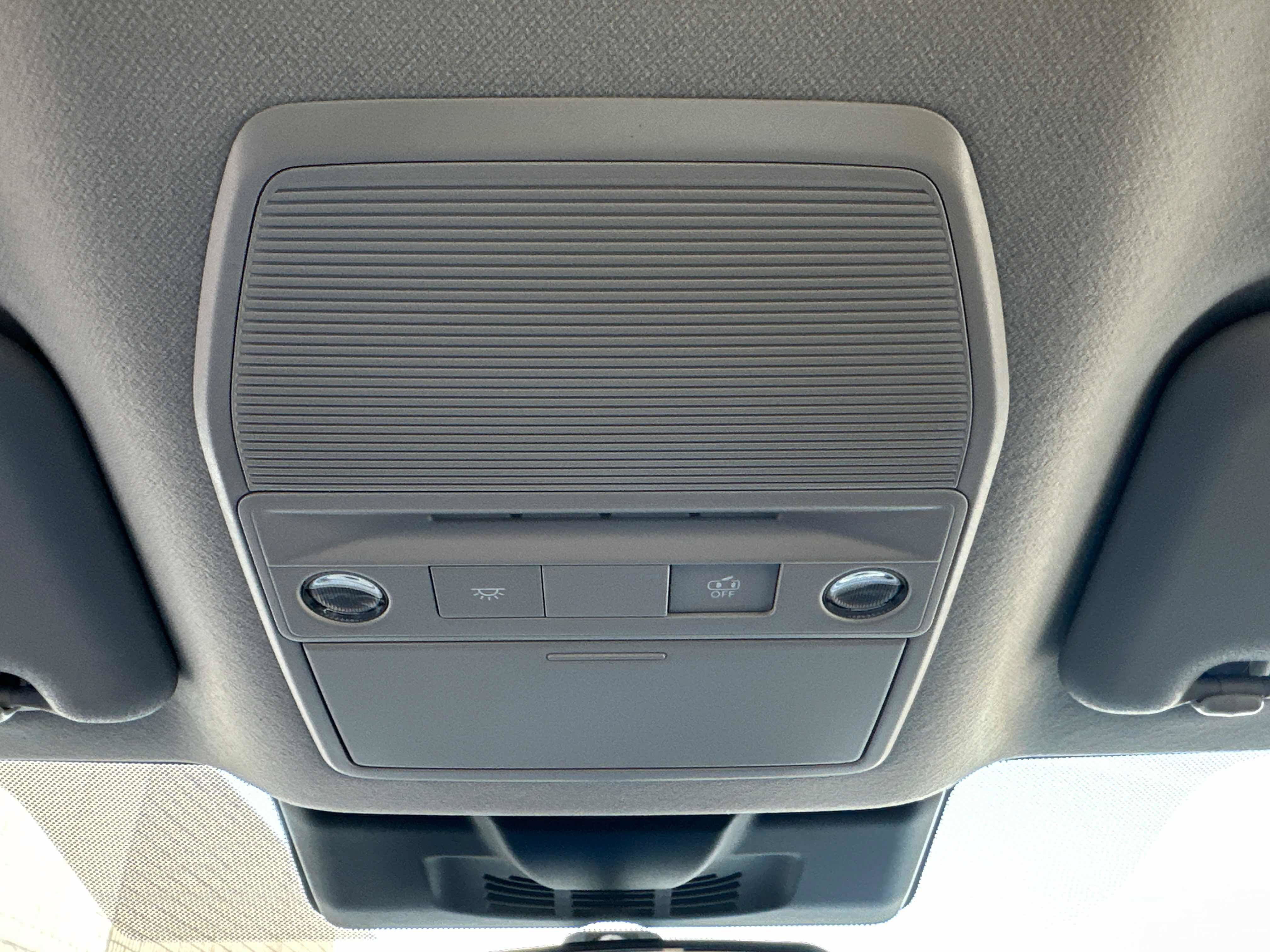 New 2026 Nissan Sentra SR w/ Floor Mat Package FWD image 33