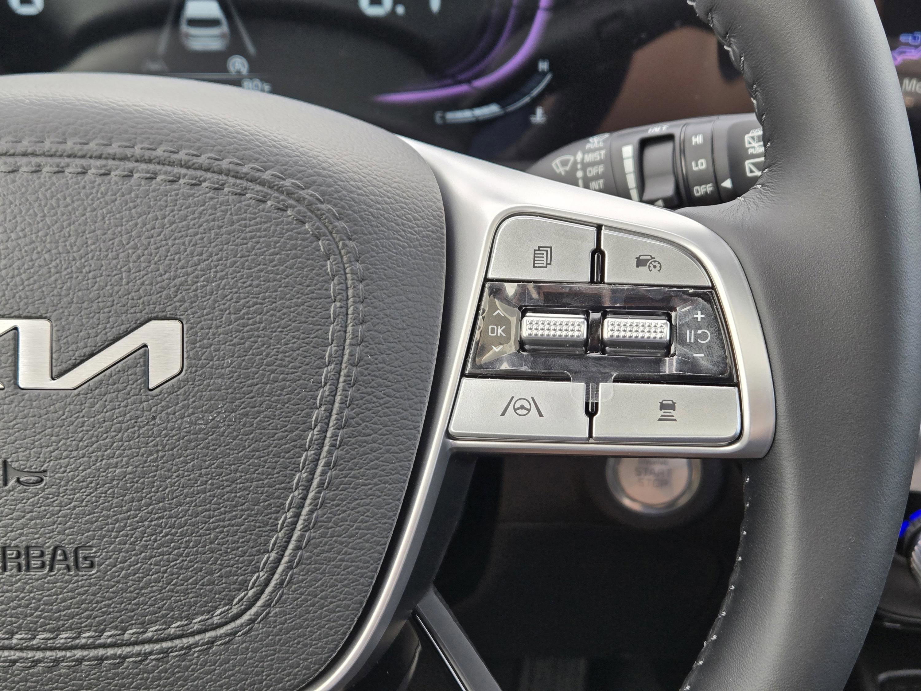 New 2025 Kia Telluride S image 25