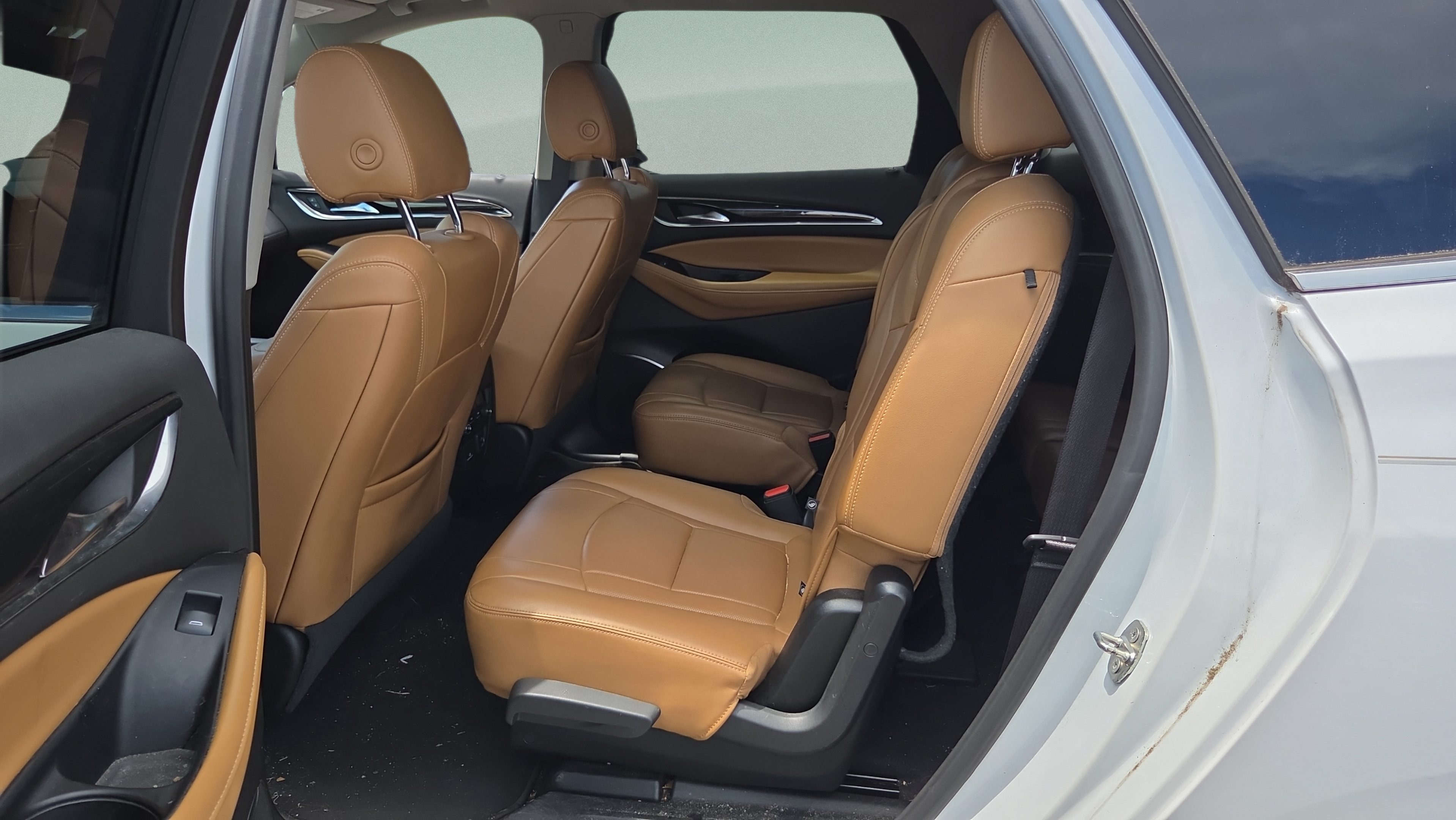 Used 2019 Buick Enclave Essence w/ Trailering Package, 5000 lbs. FWD image 10