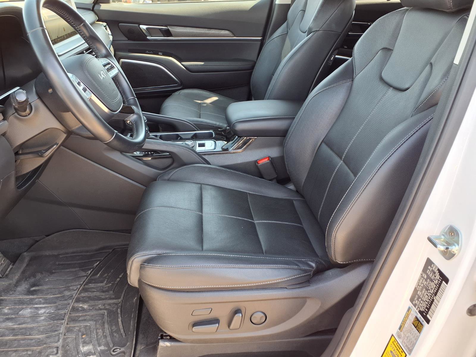 Used 2022 Kia Telluride SX FWD image 9
