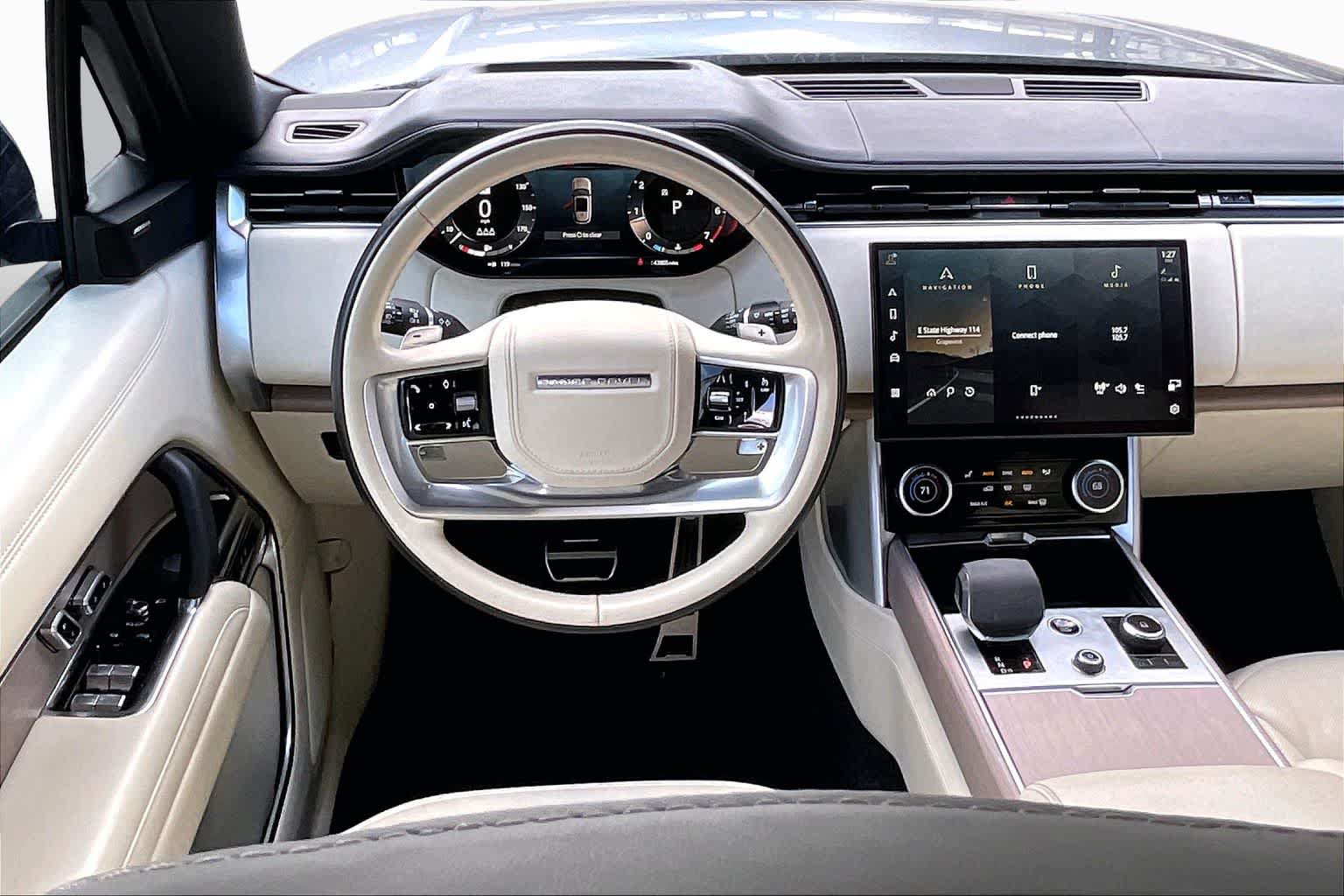 Used 2023 Land Rover Range Rover SE AWD/4WD image 5
