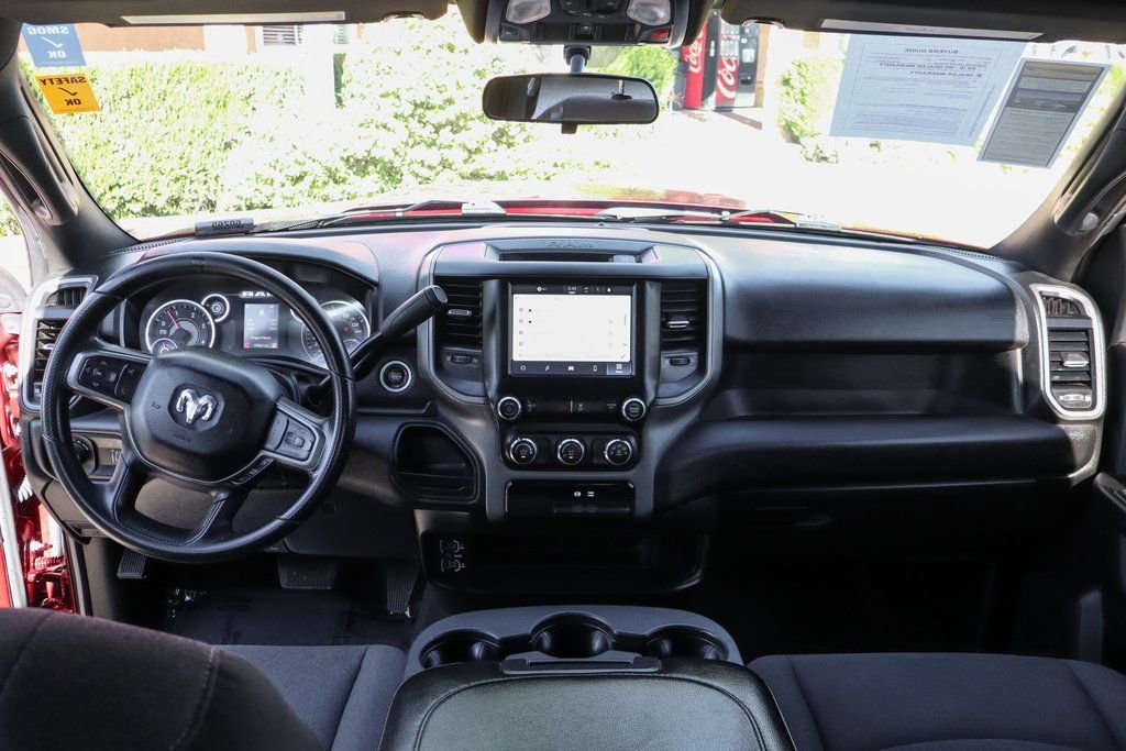 Used 2024 RAM 2500 Tradesman w/ Chrome Appearance Group image 25