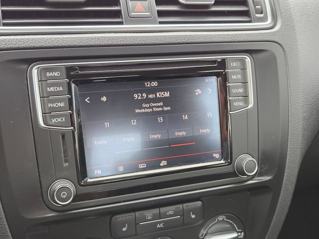 Used 2017 Volkswagen Jetta SE FWD image 22