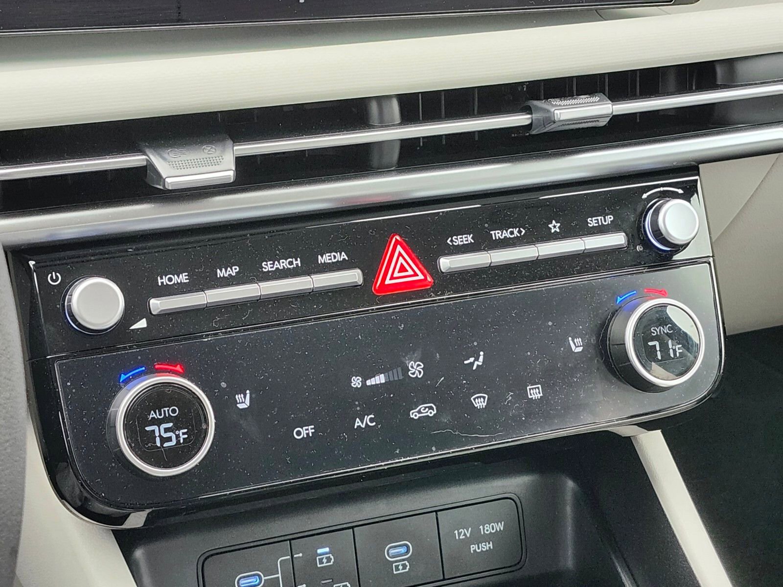 Certified 2026 Hyundai Tucson SEL image 22