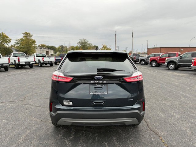 Used 2023 Ford Edge SEL w/ Convenience Package image 4