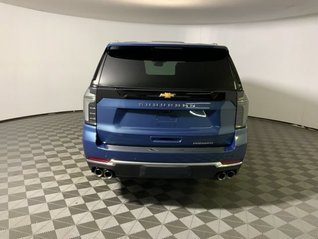New 2026 Chevrolet Suburban Premier AWD/4WD image 9