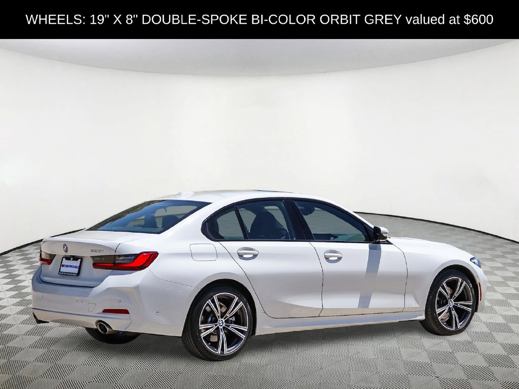 Used 2023 BMW 330i Sedan w/ Parking Assistance Package RWD image 4