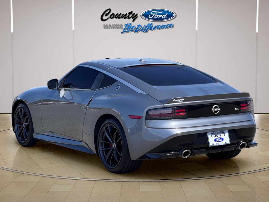 Used 2024 Nissan Z Performance w/ Floor Mat Package image 24