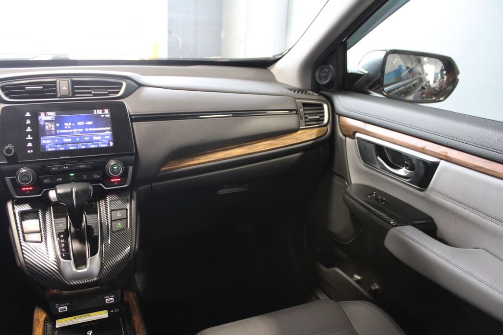 Used 2020 Honda CR-V Touring image 24