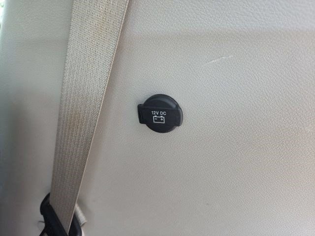 Used 2023 Chrysler Pacifica Touring-L FWD image 44