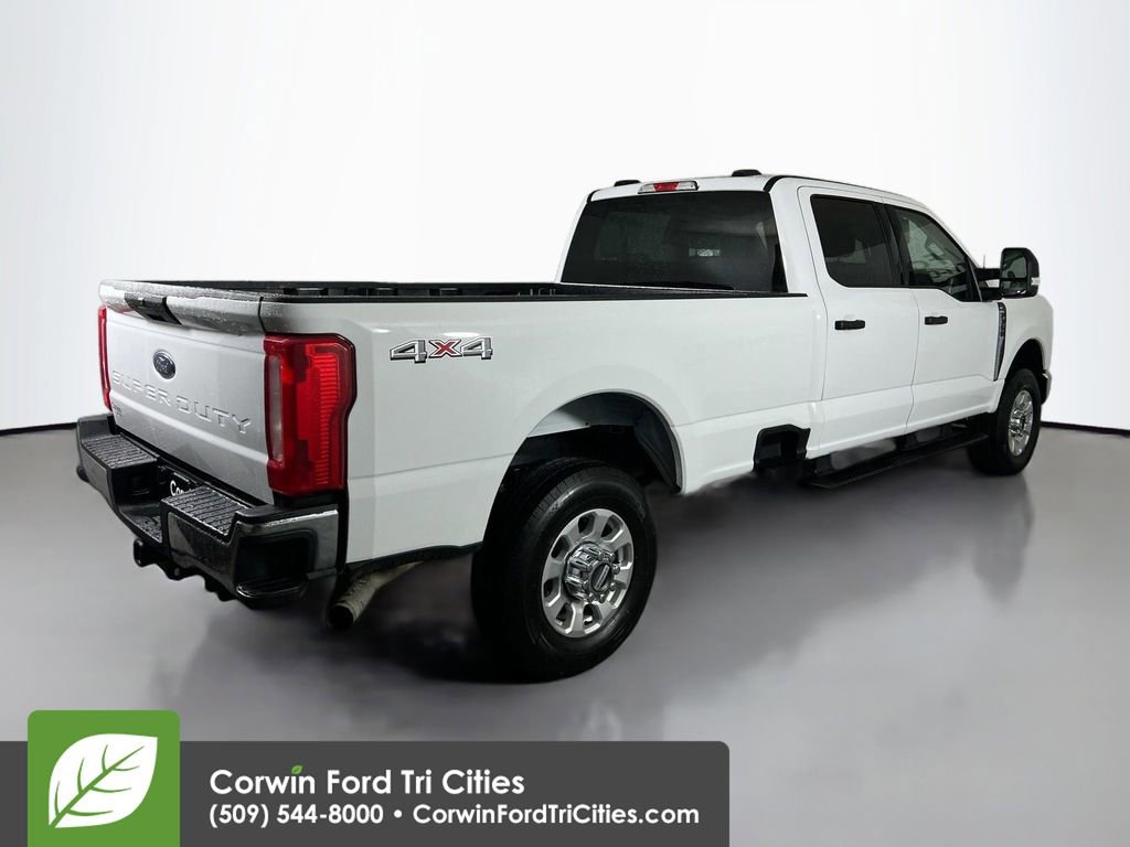 Used 2024 Ford F350 XLT image 14
