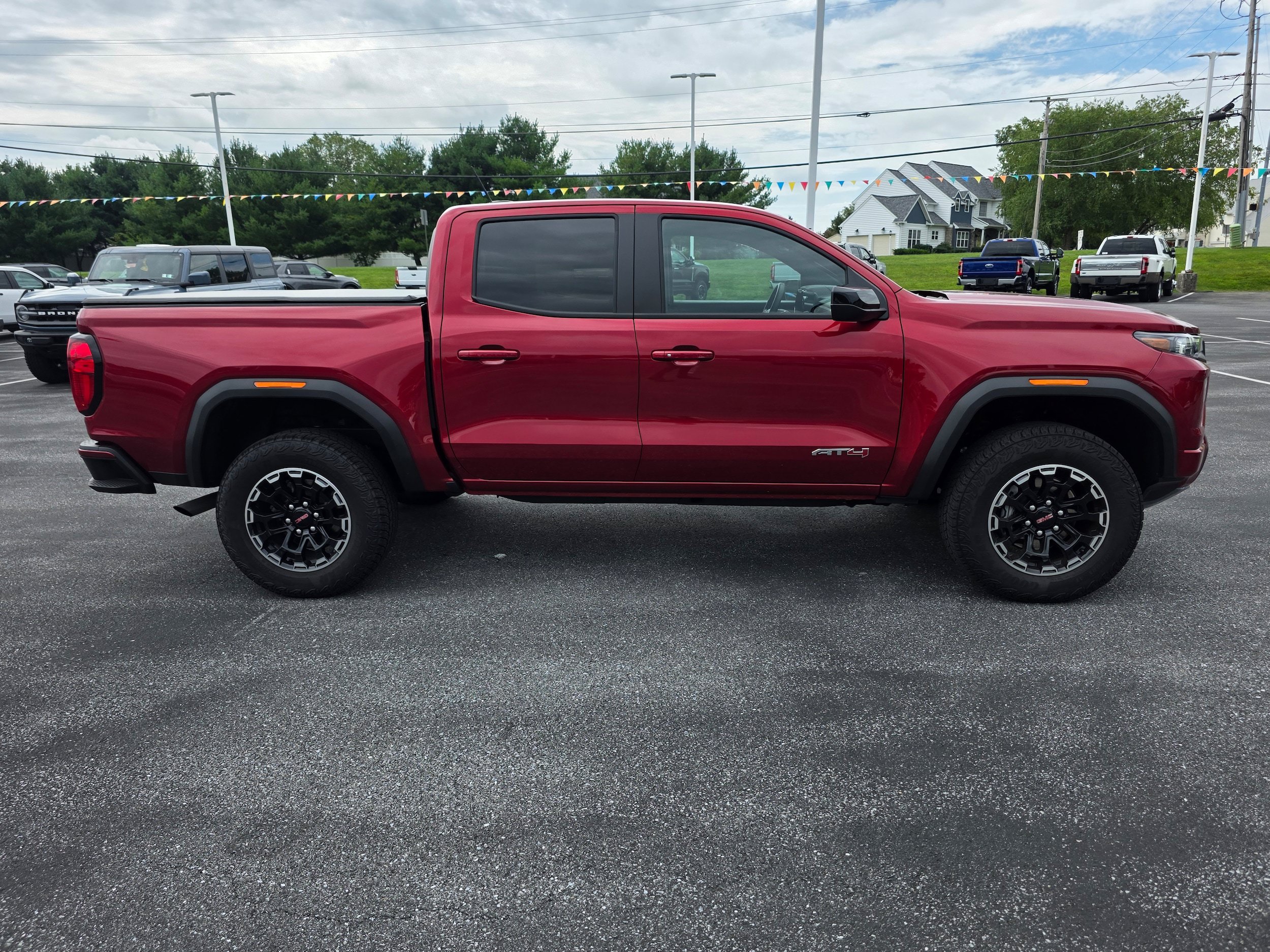 Used 2026 GMC Canyon AT4 AWD/4WD image 4