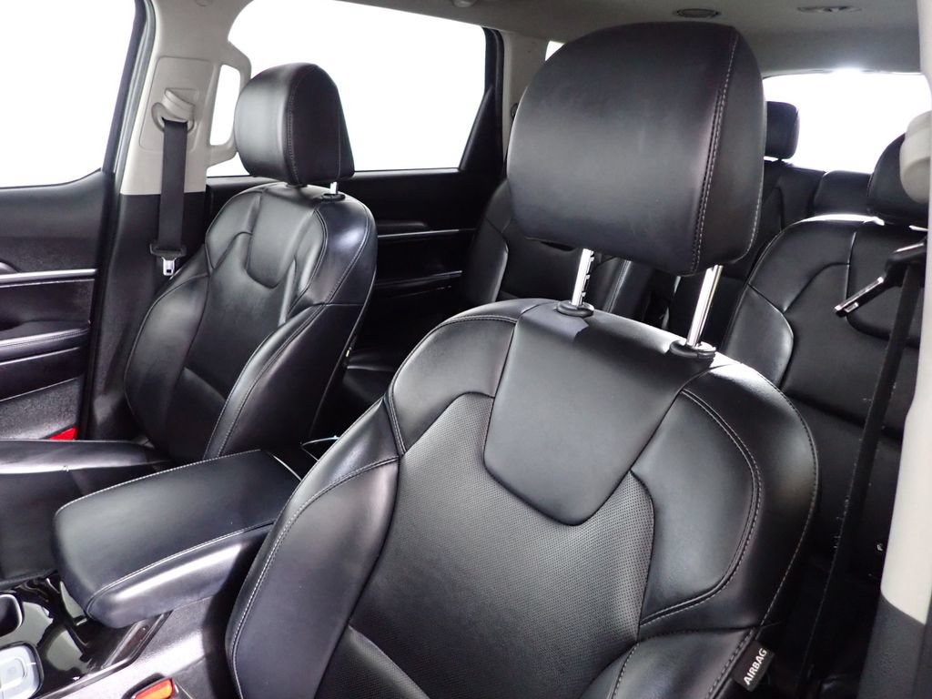 Used 2022 Kia Telluride S AWD/4WD image 24