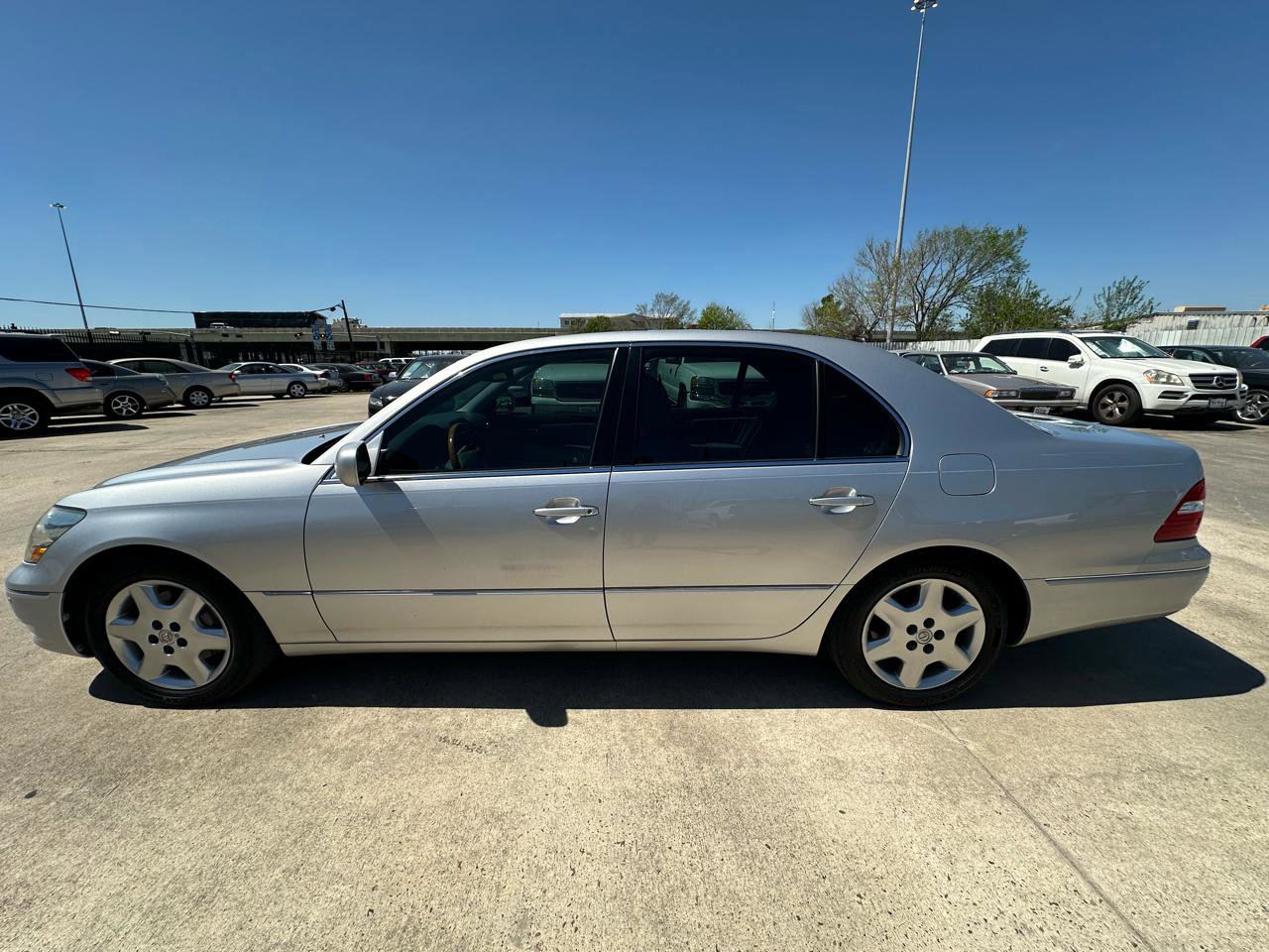 Used 2004 Lexus LS 430 Sedan RWD image 14