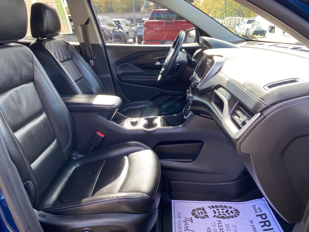 Certified 2022 GMC Terrain SLT w/ LPO, Floor Liner Package image 11