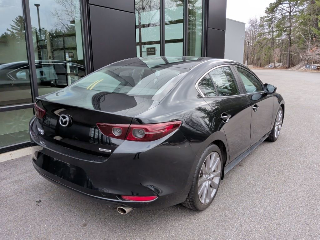 Used 2019 MAZDA MAZDA3 AWD Sedan w/ Select Package image 7