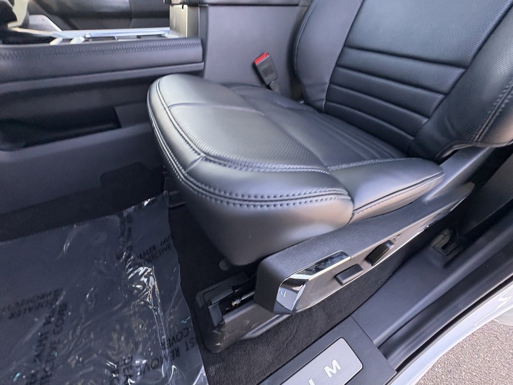 New 2026 Ford F350 Platinum image 35