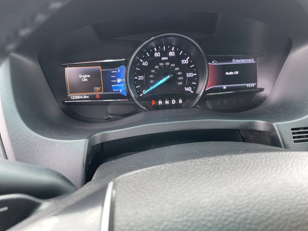Used 2016 Ford Explorer Limited w/ Equipment Group 303A AWD/4WD image 11