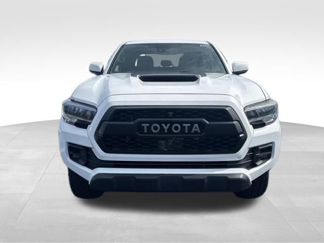 Used 2020 Toyota Tacoma TRD Pro AWD/4WD image 2