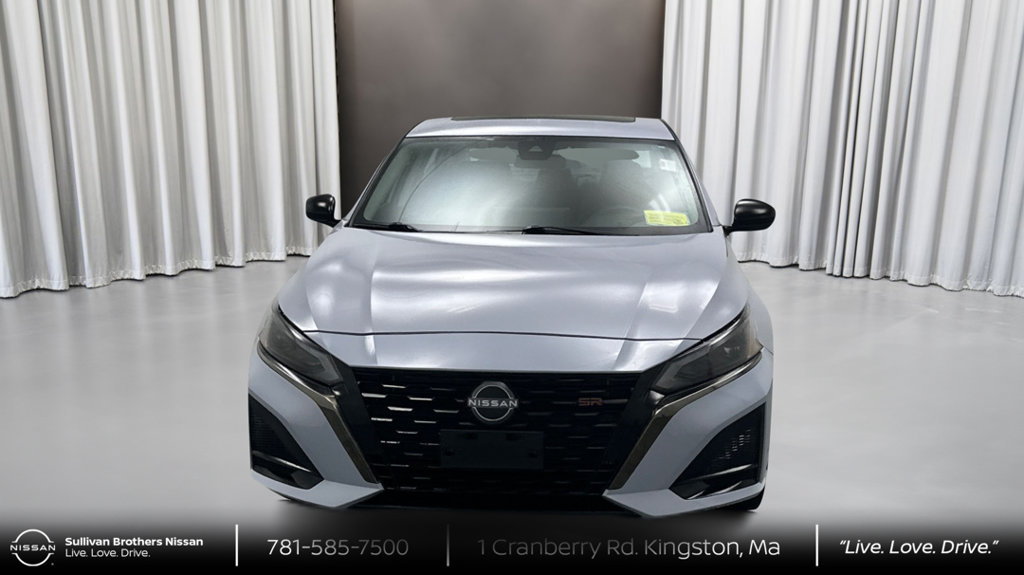 Certified 2025 Nissan Altima 2.5 SR w/ SR Premium Package AWD/4WD image 2